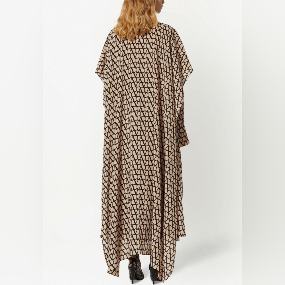 Valentino Iconographe maxi shirt dress with cape NWT - Picture 8 of 12